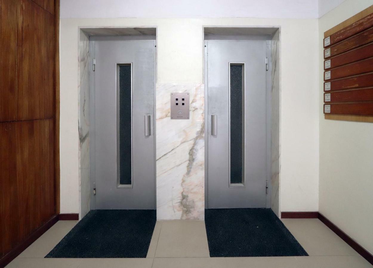Hm - Living Batalha Square 2 Apartment Порто Екстериор снимка